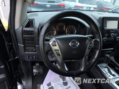 2015 Nissan TITAN SL Crew Cab Short Bed - zdjęcie 10 z 25 - miniatura