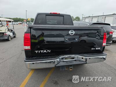 2015 Nissan TITAN SL Crew Cab Short Bed - zdjęcie 5 z 25 - miniatura