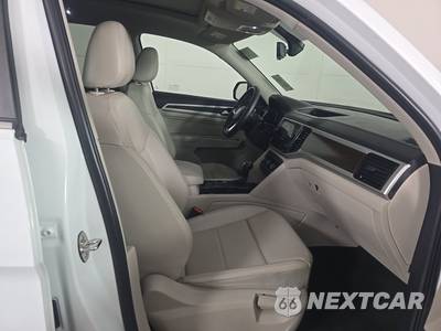 2022 Volkswagen Atlas V6 SE w/Technology - zdjęcie 8 z 17 - miniatura
