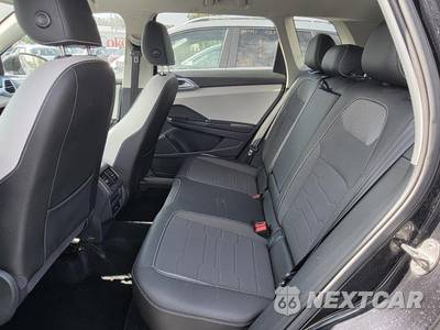 2025 Volkswagen Taos SE - zdjęcie 15 z 23 - miniatura