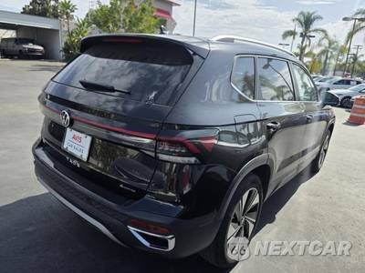 2025 Volkswagen Taos SE - zdjęcie 9 z 23 - miniatura