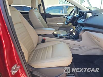 2019 Ford Escape SEL - zdjęcie 8 z 19 - miniatura