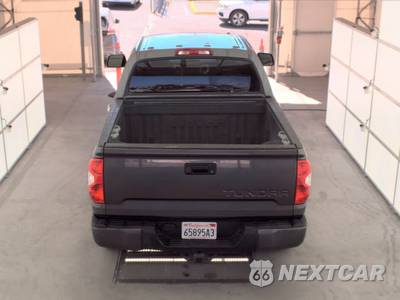 2018 Toyota Tundra Limited Crew Cab Short Bed - zdjęcie 5 z 28 - miniatura