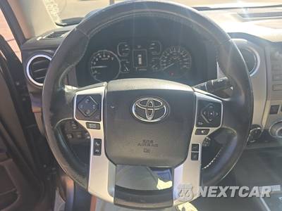 2018 Toyota Tundra Limited Crew Cab Short Bed - zdjęcie 10 z 28 - miniatura