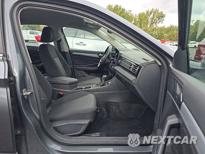 2025 Volkswagen Jetta S - zdjęcie 8 z 29 - miniatura