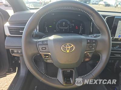 2026 Toyota Camry SE - zdjęcie 10 z 31 - miniatura
