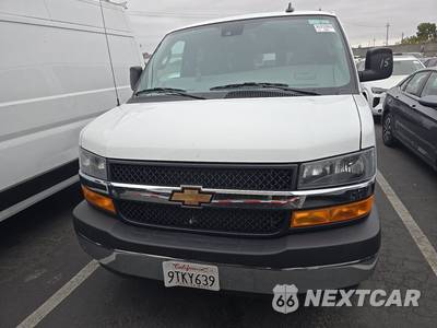 2025 Chevrolet Express 3500 Passenger Van LT 1LT 155.1" WB - zdjęcie 2 z 32 - miniatura