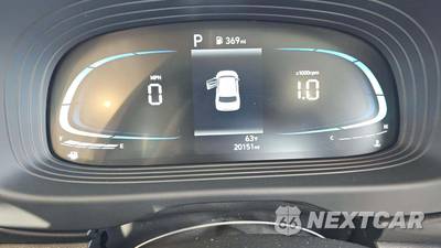 2025 Hyundai Venue SEL - zdjęcie 18 z 31 - miniatura