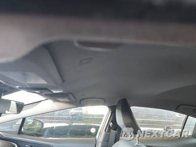 2025 Toyota Prius LE - zdjęcie 19 z 35 - miniatura