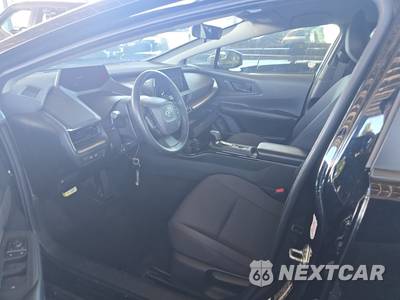 2025 Toyota Prius LE - zdjęcie 7 z 35 - miniatura