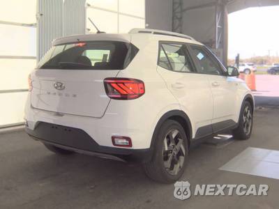 2025 Hyundai Venue SEL - zdjęcie 4 z 28 - miniatura