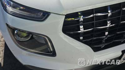 2025 Hyundai Venue SEL - zdjęcie 28 z 30 - miniatura