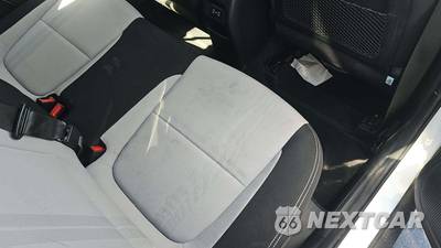 2025 Hyundai Venue SEL - zdjęcie 23 z 30 - miniatura