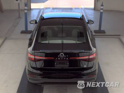 2025 Volkswagen Jetta SE - zdjęcie 5 z 38 - miniatura