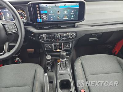 2025 Jeep Wrangler 4 Door Sport S - zdjęcie 11 z 25 - miniatura