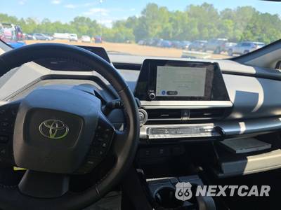 2025 Toyota Prius LE - zdjęcie 11 z 21 - miniatura