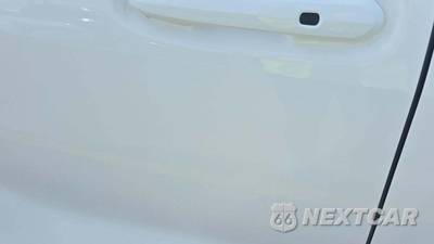 2025 Toyota Sienna LE 8-Passenger 120.5" WB - zdjęcie 24 z 28 - miniatura