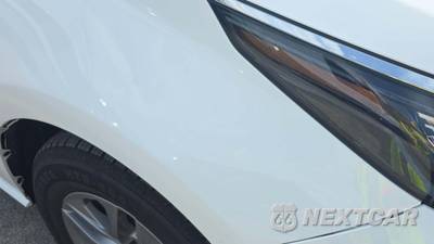 2025 Toyota Sienna LE 8-Passenger 120.5" WB - zdjęcie 26 z 28 - miniatura