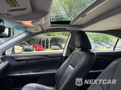 2013 Lexus ES 350 - zdjęcie 32 z 43 - miniatura