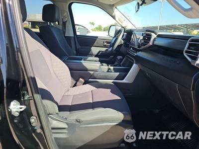 2024 Toyota Tundra SR5 Crew Cab Short Bed - zdjęcie 8 z 21 - miniatura
