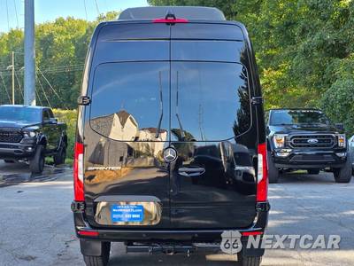 2023 Mercedes-Benz Sprinter 2500 Passenger Van Standard Roof 144.0" WB - zdjęcie 6 z 36 - miniatura