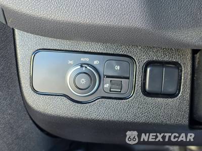 2023 Mercedes-Benz Sprinter 2500 Passenger Van Standard Roof 144.0" WB - zdjęcie 13 z 36 - miniatura