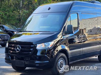 2023 Mercedes-Benz Sprinter 2500 Passenger Van Standard Roof 144.0" WB - zdjęcie 2 z 36 - miniatura