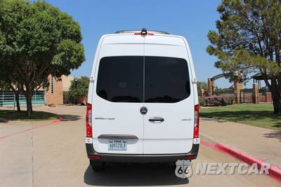 2024 Mercedes-Benz Sprinter 2500 Passenger Van Standard Roof 144.0" WB - zdjęcie 4 z 39 - miniatura