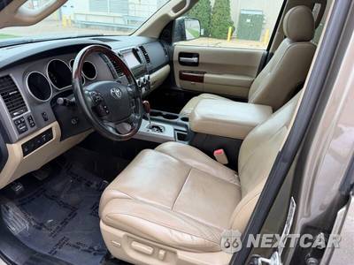 2012 Toyota Sequoia Platinum - zdjęcie 25 z 28 - miniatura