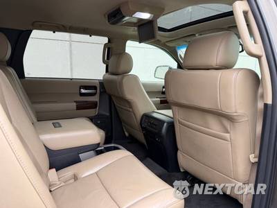2012 Toyota Sequoia Platinum - zdjęcie 21 z 28 - miniatura