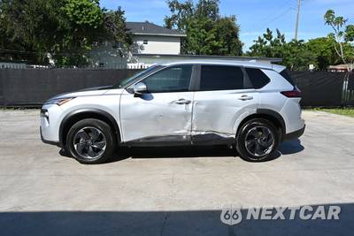 2025 Nissan Rogue SV - zdjęcie 8 z 21 - miniatura