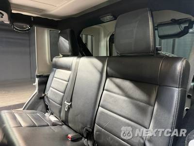 2012 Jeep Wrangler Unlimited Sahara - zdjęcie 21 z 32 - miniatura