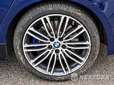 2019 BMW 5 Series Sedan M550i xDrive - zdjęcie 13 z 51 - miniatura