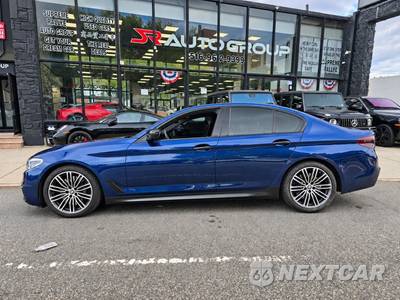 2019 BMW 5 Series Sedan M550i xDrive - zdjęcie 7 z 51 - miniatura