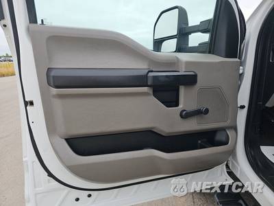 2018 Ford Super Duty F-450 Cab Chassis XL Regular Cab DRW - zdjęcie 9 z 20 - miniatura