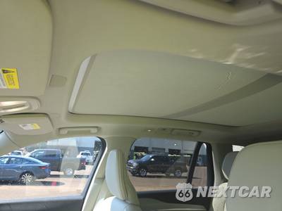 2025 Volvo XC90 Core 7-Passenger - zdjęcie 19 z 24 - miniatura