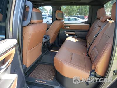 2022 Toyota Tundra 1794 Edition Crew Cab Short Bed - zdjęcie 13 z 19 - miniatura