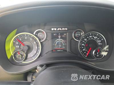 2023 Ram 1500 Big Horn Extended Cab Medium Bed - zdjęcie 12 z 25 - miniatura