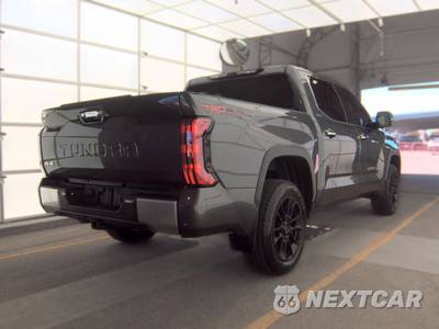 2023 Toyota Tundra Limited Crew Cab Short Bed - zdjęcie 4 z 30 - miniatura