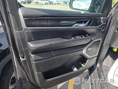 2023 Jeep Wagoneer - zdjęcie 9 z 32 - miniatura