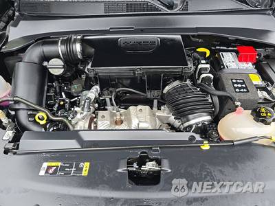 2023 Jeep Compass Latitude - zdjęcie 15 z 23 - miniatura