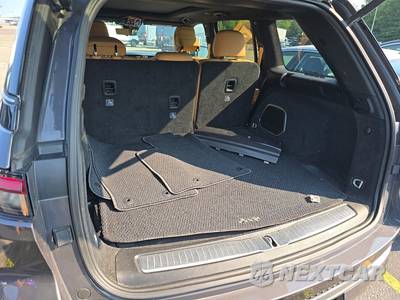 2023 Jeep Grand Cherokee Summit Reserve - zdjęcie 16 z 26 - miniatura