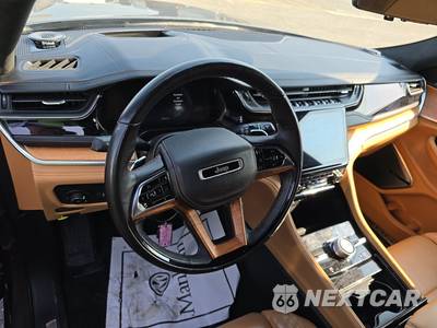 2023 Jeep Grand Cherokee Summit Reserve - zdjęcie 11 z 26 - miniatura
