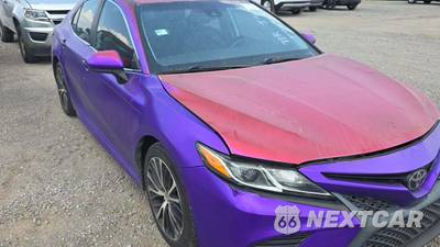 2020 Toyota Camry SE - zdjęcie 33 z 35 - miniatura