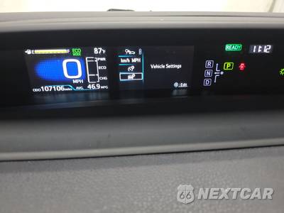 2021 Toyota Prius LE - zdjęcie 12 z 34 - miniatura