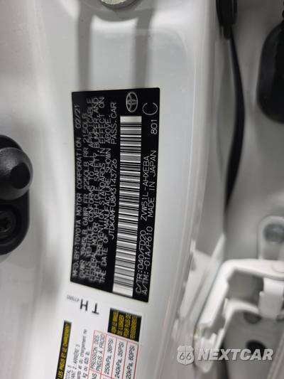 2021 Toyota Prius LE - zdjęcie 14 z 34 - miniatura