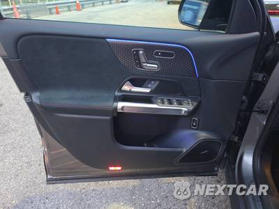2024 Mercedes-Benz EQB 350 - zdjęcie 9 z 23 - miniatura