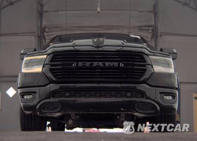2019 Ram 1500 Laramie Crew Cab Short Bed - zdjęcie 3 z 23 - miniatura