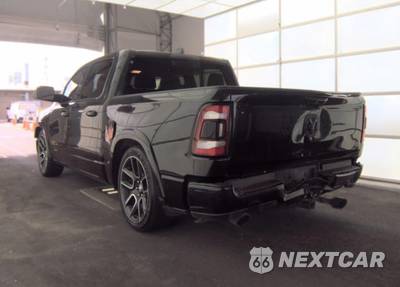 2019 Ram 1500 Laramie Crew Cab Short Bed - zdjęcie 8 z 23 - miniatura