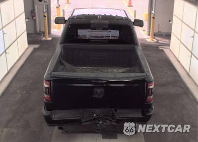 2019 Ram 1500 Laramie Crew Cab Short Bed - zdjęcie 6 z 23 - miniatura